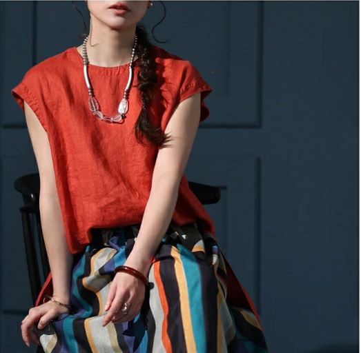 晩夏も心地よく。40代女性に似合うリネン素材の大人服